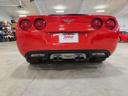 Used 2008 Chevrolet Corvette Coupe w/ Preferred Equipment Group image 34