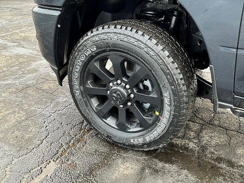 New 2026 RAM 3500 Laramie AWD/4WD image 11