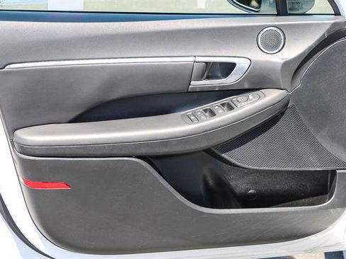 Used 2023 Hyundai Sonata SEL image 19