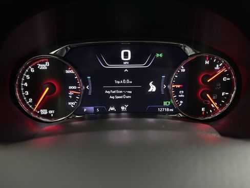 Used 2024 GMC Terrain Denali w/ Denali Premium Package AWD/4WD image 13
