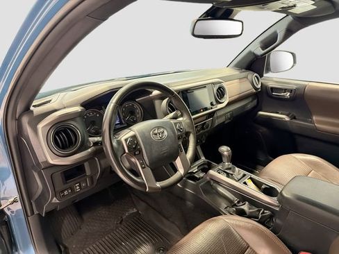 Certified 2019 Toyota Tacoma Limited image 8