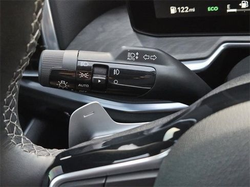 Certified 2025 Kia Sorento SX Prestige image 32