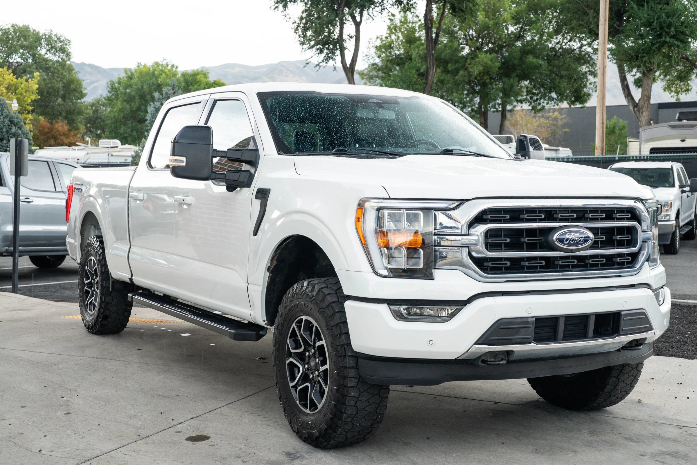 Used 2023 Ford F150 Lariat w/ Max Trailer Tow Package AWD/4WD image 12