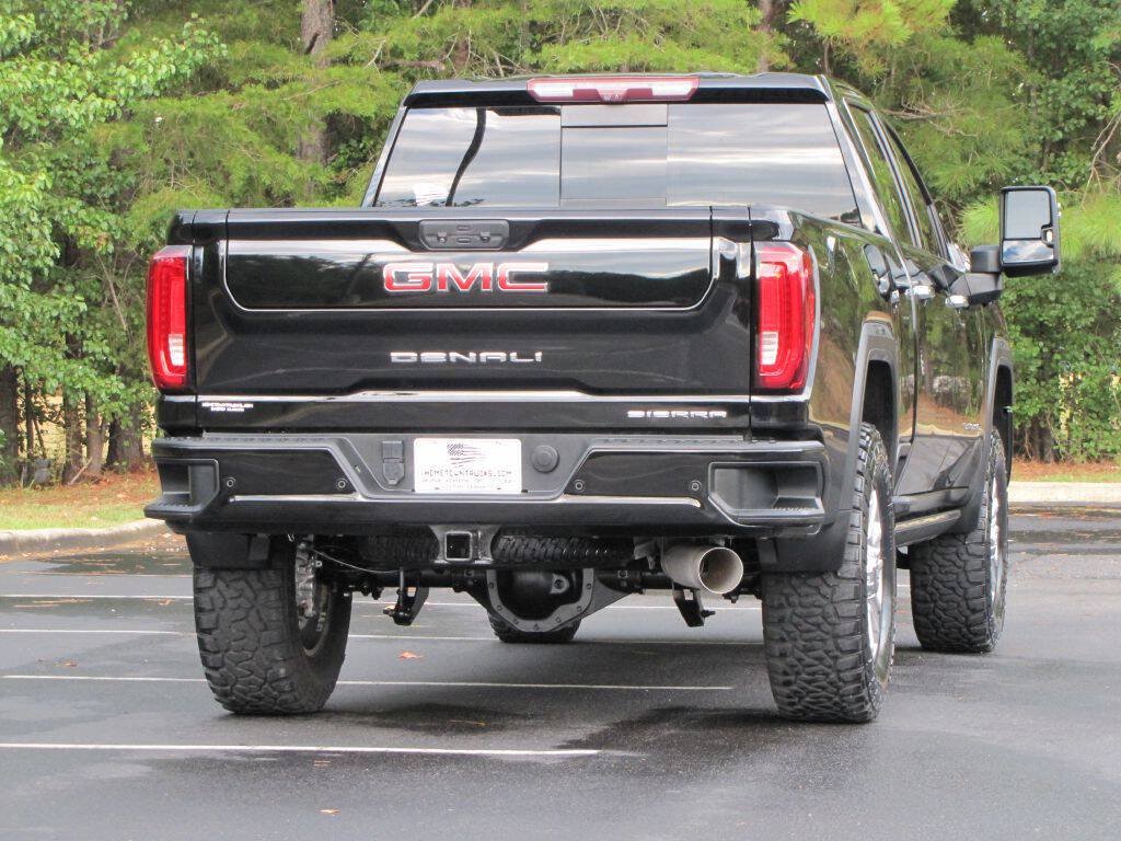 Used 2021 GMC Sierra 2500 Denali w/ Denali Ultimate Package AWD/4WD image 10