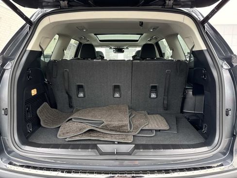 Used 2023 Subaru Ascent Onyx Edition AWD/4WD image 12