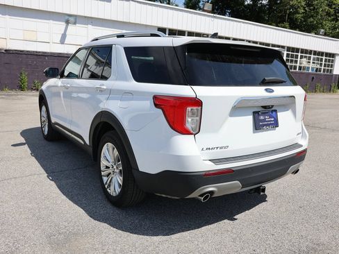 Used 2021 Ford Explorer Limited w/ Equipment Group 301A AWD/4WD image 5
