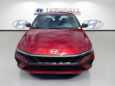 Certified 2026 Hyundai Elantra Sport FWD image 2