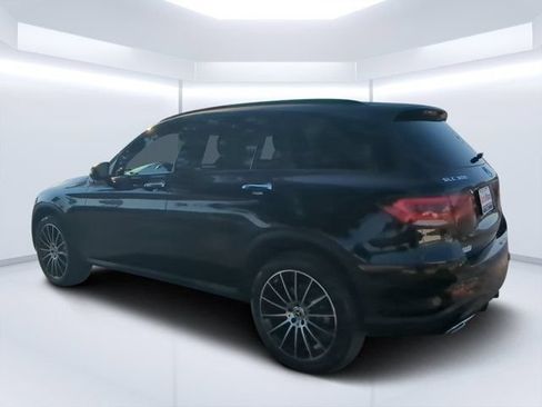 Used 2022 Mercedes-Benz GLC 300 image 5