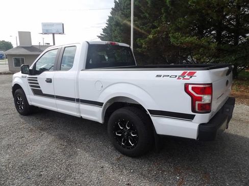 Used 2018 Ford F150 XL w/ Equipment Group 101A Mid RWD image 3