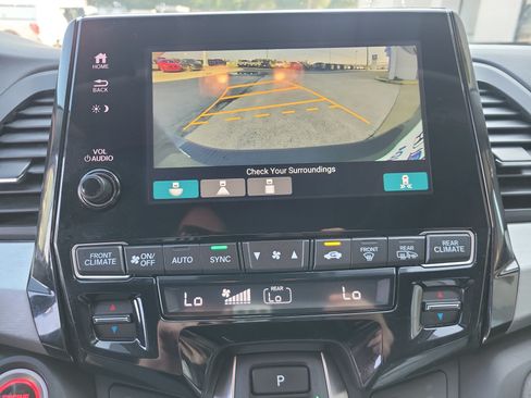 Used 2022 Honda Odyssey EX-L image 17