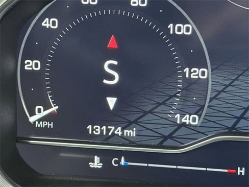 Used 2024 GMC Sierra 1500 Denali image 46