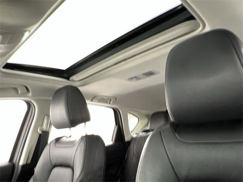 Used 2023 MAZDA CX-5 AWD 2.5 S w/ Premium Package image 14
