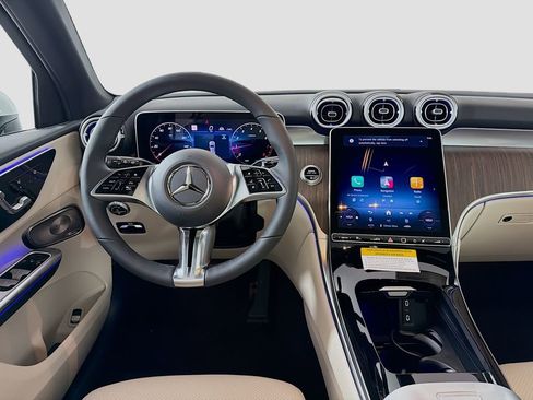 New 2026 Mercedes-Benz GLC 300 4MATIC image 26