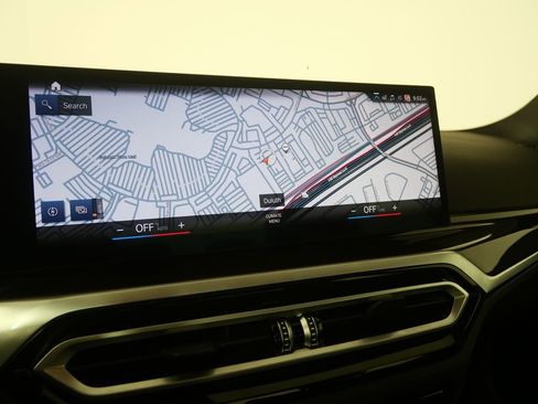 Certified 2023 BMW 330i xDrive Sedan w/ Convenience Package image 21