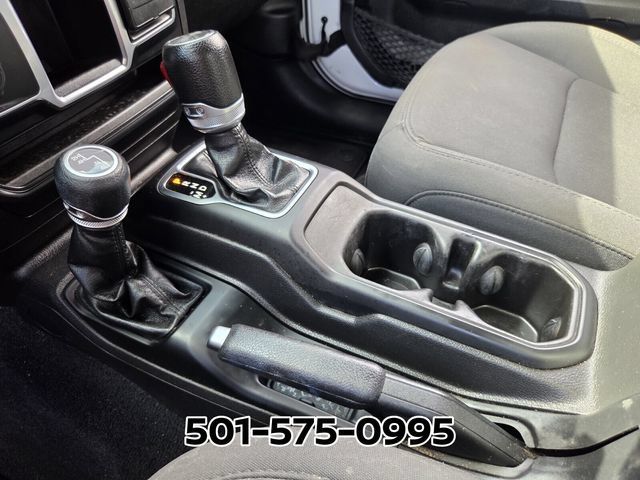 Used 2023 Jeep Wrangler Unlimited Sport AWD/4WD image 26