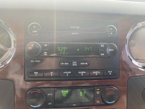 Used 2008 Ford F250 King Ranch image 12