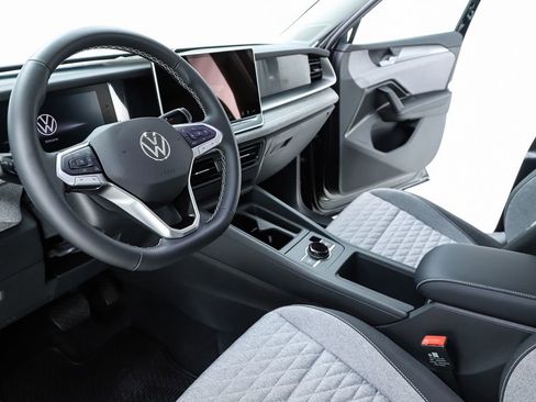 New 2026 Volkswagen Tiguan S image 56