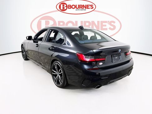 Used 2019 BMW 330i xDrive Sedan w/ M Sport Package image 9