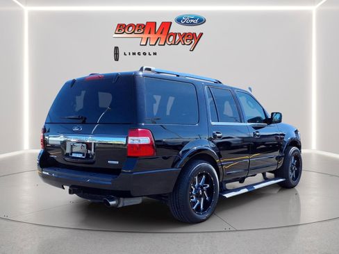 Used 2017 Ford Expedition Limited w/ Equipment Group 301A AWD/4WD image 4
