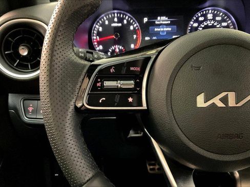 Used 2022 Kia Forte GT-Line w/ GT-Line Technology Package image 18