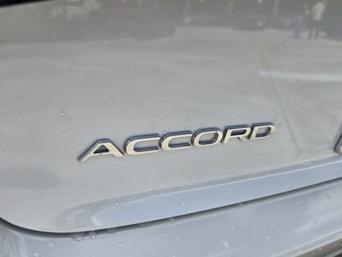 Used 2025 Honda Accord LX image 15