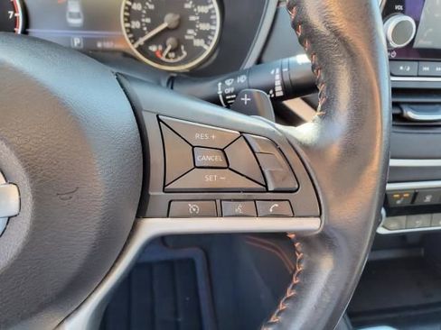 Used 2022 Nissan Altima 2.0 SR image 27