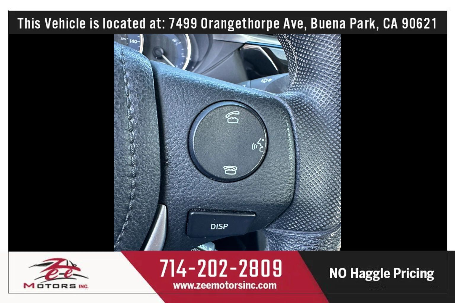 Used 2015 Toyota Corolla LE FWD image 30