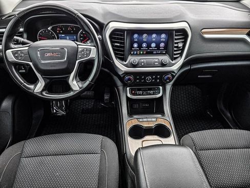 Used 2020 GMC Acadia SLE w/ LPO, Floor Liner Package image 18