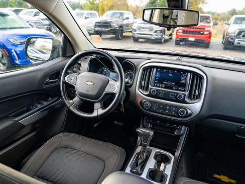 Used 2020 Chevrolet Colorado LT image 21