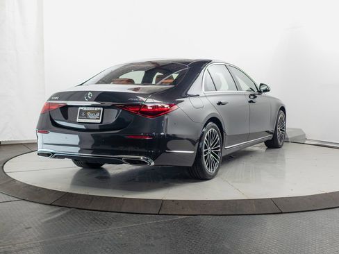 Certified 2024 Mercedes-Benz S 580 4MATIC Sedan image 37