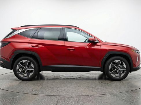 Used 2025 Hyundai Tucson SEL image 11