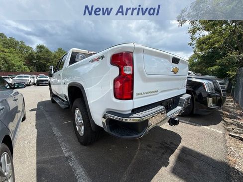 Used 2024 Chevrolet Silverado 2500 LTZ w/ LTZ Premium Package AWD/4WD image 8