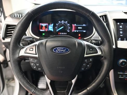 Used 2016 Ford Edge SEL w/ Equipment Group 201A AWD/4WD image 22