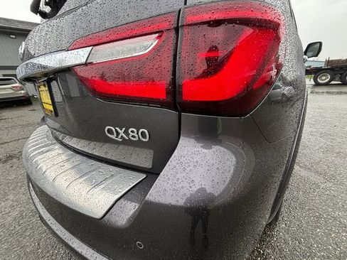 Used 2024 INFINITI QX80 Luxe AWD/4WD image 16