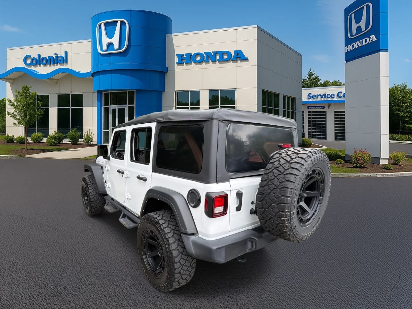 Used 2022 Jeep Wrangler Unlimited Sport AWD/4WD image 4