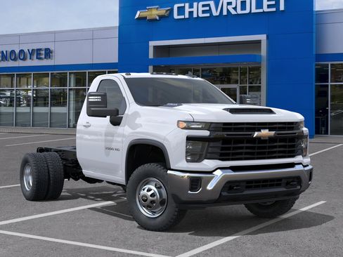 New 2026 Chevrolet Silverado 3500 W/T w/ WT Convenience Package AWD/4WD image 21
