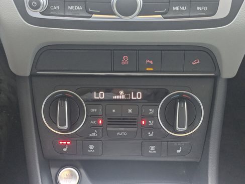 Used 2018 Audi Q3 2.0T Premium Plus w/ Premium Plus Package image 26