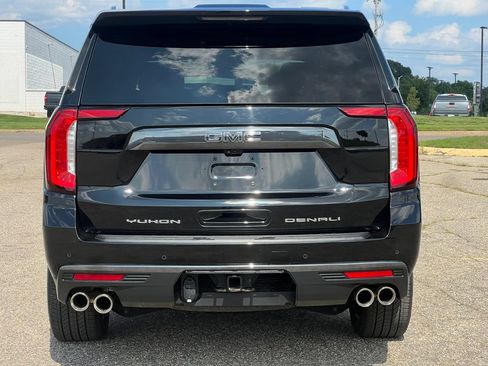 Used 2023 GMC Yukon XL Denali Ultimate w/ LPO, Floor Liner Package AWD/4WD image 44
