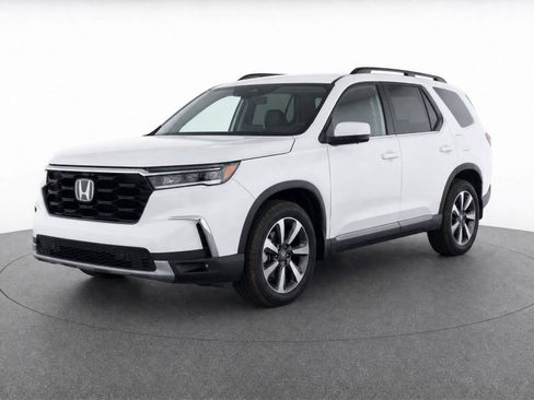 Used 2023 Honda Pilot Elite image 2