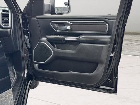 Used 2023 RAM 1500 Laramie AWD/4WD image 20