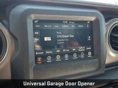 Used 2022 Jeep Gladiator Sport AWD/4WD image 16