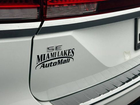 Used 2024 Volkswagen Atlas SE FWD image 34