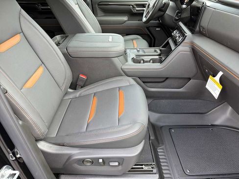 New 2026 GMC Sierra 2500 AT4 w/ AT4 Premium Plus Package image 12