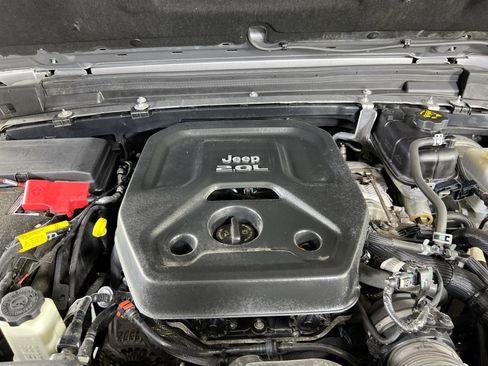 Used 2021 Jeep Wrangler Rubicon AWD/4WD image 27