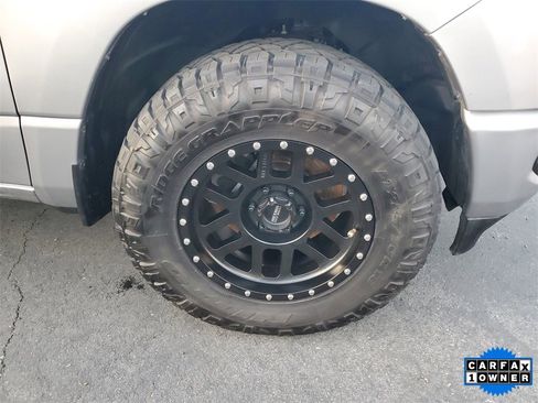 Used 2021 RAM 1500 Big Horn image 6