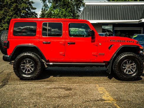 Used 2024 Jeep Wrangler Unlimited Rubicon 392 AWD/4WD image 21