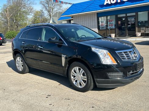 Used 2014 Cadillac SRX Luxury FWD image 2