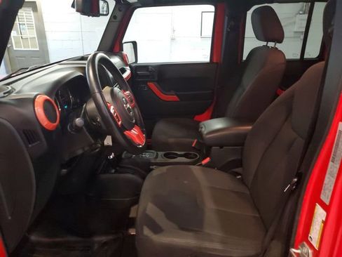 Used 2018 Jeep Wrangler Unlimited Sport S AWD/4WD image 12