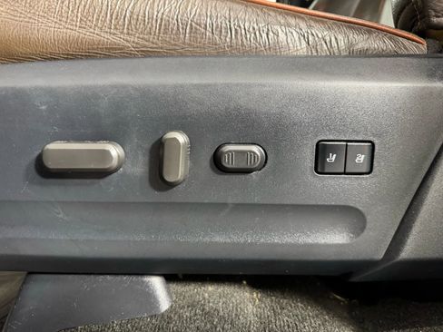 Used 2017 Ford Expedition King Ranch image 36