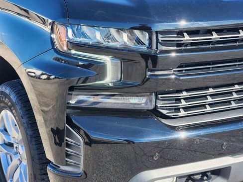 Used 2021 Chevrolet Silverado 1500 RST AWD/4WD image 9